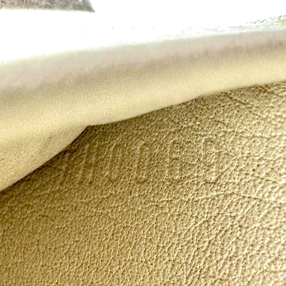 Louis Vuitton Mahina Portefeuille #170223L21B - Picture 10 of 15